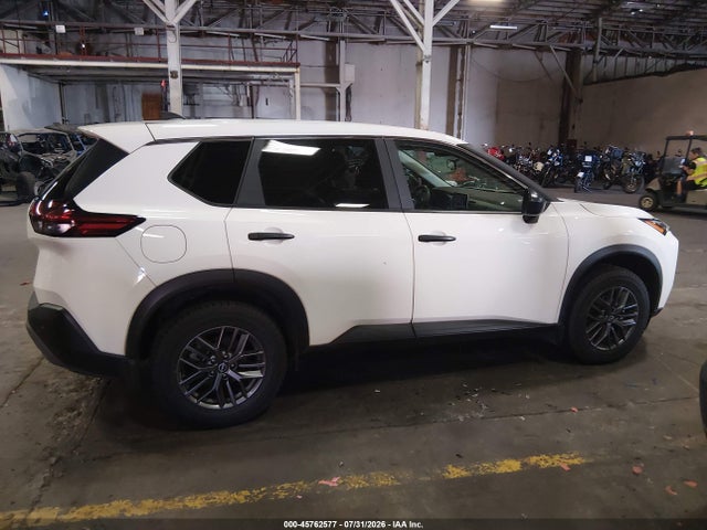 5N1BT3ABXPC787805 Nissan Rogue S Intelligent Awd