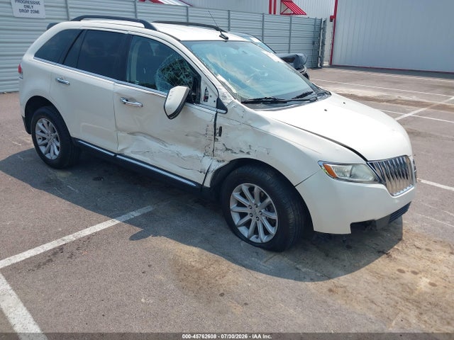 Продажа на аукционе авто 2013 Lincoln Mkx, vin: 2LMDJ6JK0DBL08615, номер лота: 45762608