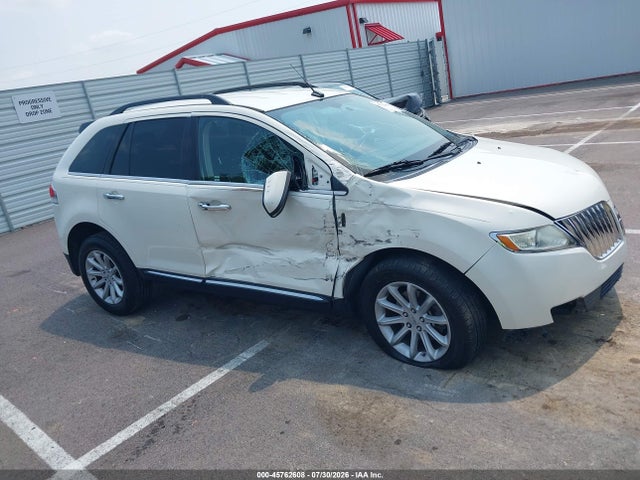 Продажа на аукционе авто 2013 Lincoln Mkx, vin: 2LMDJ6JK0DBL08615, номер лота: 45762608