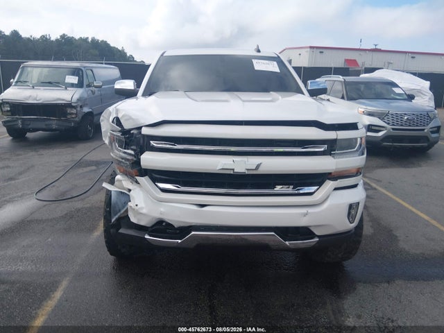 Продаж на аукціоні авто 2018 Chevrolet Silverado 1500 2lt, vin: 3GCUKREC7JG472325, номер лоту: 45762673