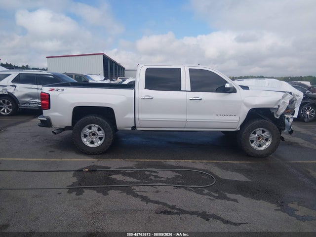 Продаж на аукціоні авто 2018 Chevrolet Silverado 1500 2lt, vin: 3GCUKREC7JG472325, номер лоту: 45762673