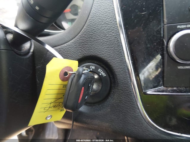 2013 Chrysler 200 Touring მანქანა იყიდება აუქციონზე, vin: 1C3CCBBB5DN762509, აუქციონის ნომერი: 45762685