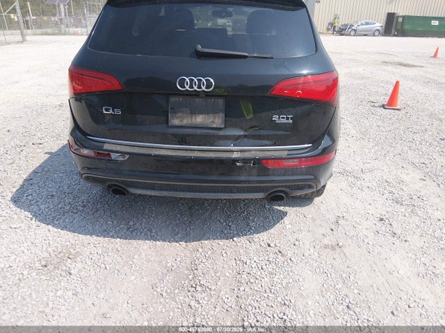 45762690 :رقم المزاد ، WA1M2AFP9HA052457 vin ، 2017 Audi Q5 2.0t Premium مزاد بيع
