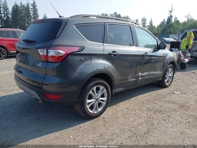 Ford ESCAPE SE 2018 1FMCU9GD3JUC90867 Image 4
