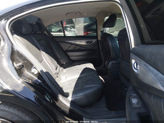 45762698 :رقم المزاد ، JN1BV7AP4FM351576 vin ، 2015 Infiniti Q50 مزاد بيع