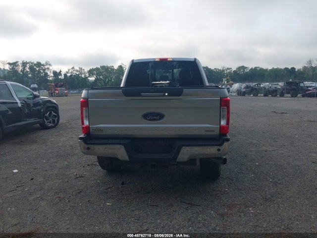 2017 Ford F-250 Lariat მანქანა იყიდება აუქციონზე, vin: 1FT7W2B69HEC61135, აუქციონის ნომერი: 45762718