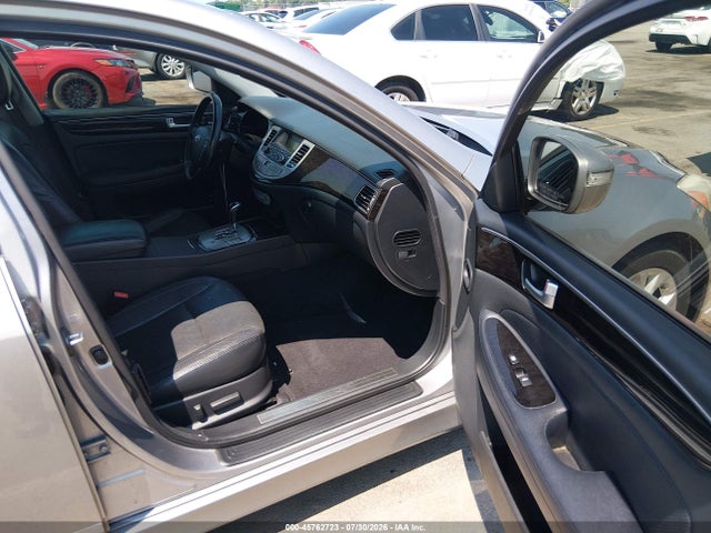 2012 Hyundai Genesis 3.8 მანქანა იყიდება აუქციონზე, vin: KMHGC4DD9CU158114, აუქციონის ნომერი: 45762723