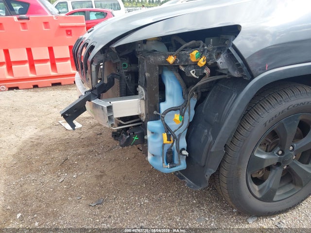 45762728 :رقم المزاد ، 1C4PJMDS4HW659755 vin ، 2017 Jeep Cherokee High Altitude مزاد بيع