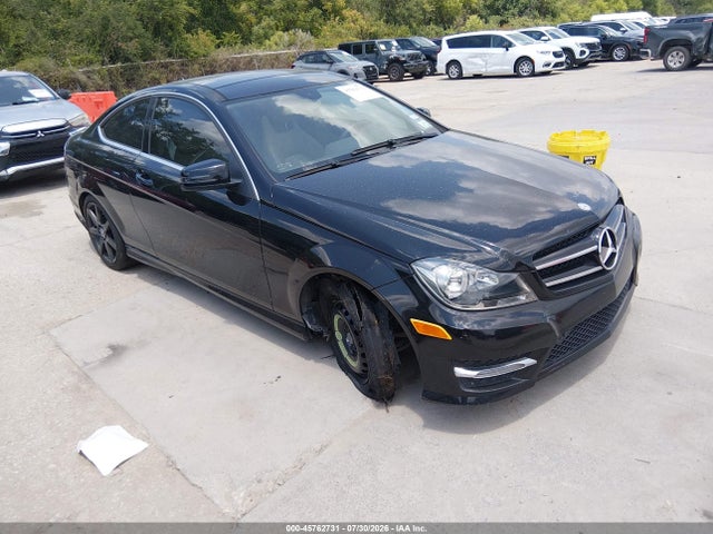 45762731 :رقم المزاد ، WDDGJ4HB3DG058941 vin ، 2013 Mercedes-benz C 250 مزاد بيع
