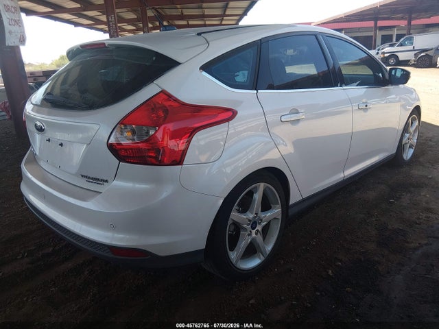 1FADP3N28EL198900 Ford Focus Titanium