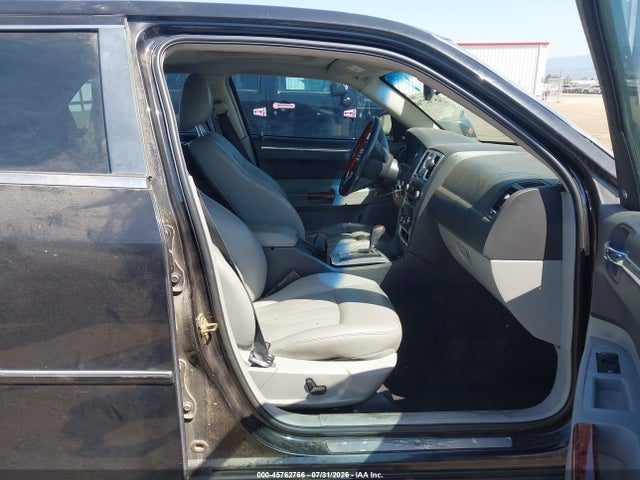 45762766 :رقم المزاد ، 2C3KK63H96H424910 vin ، 2006 Chrysler 300c مزاد بيع