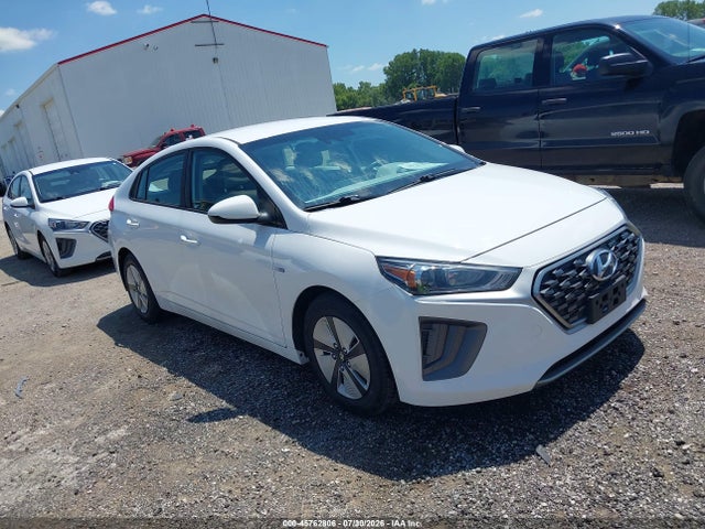 2020 Hyundai Ioniq Hybrid Blue მანქანა იყიდება აუქციონზე, vin: KMHC65LC1LU231108, აუქციონის ნომერი: 45762806
