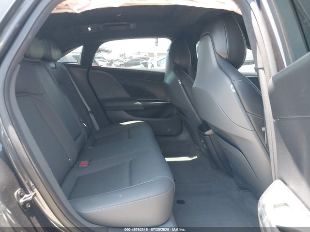 Lucid Air Pure 2024 50EA1PGA2RA001128 Image 8