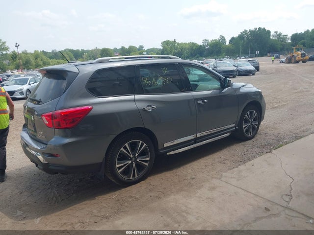 2017 Nissan Pathfinder Platinum მანქანა იყიდება აუქციონზე, vin: 5N1DR2MM3HC622534, აუქციონის ნომერი: 45762837