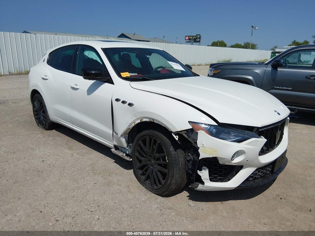 Продажа на аукционе авто 2019 Maserati Levante Gransport, vin: ZN661XUS4KX333323, номер лота: 45762839