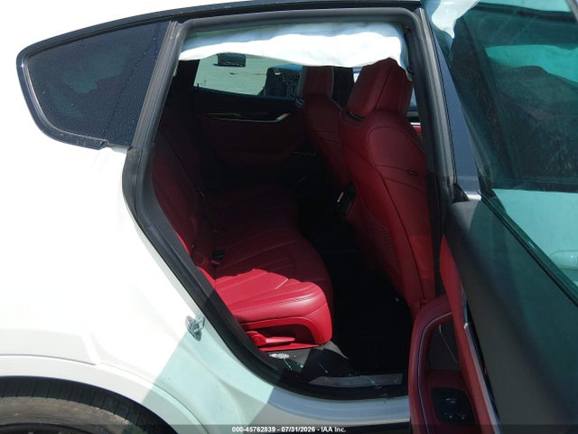Продажа на аукционе авто 2019 Maserati Levante Gransport, vin: ZN661XUS4KX333323, номер лота: 45762839
