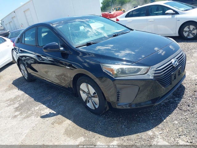 2018 Hyundai Ioniq Hybrid Blue მანქანა იყიდება აუქციონზე, vin: KMHC65LC0JU075477, აუქციონის ნომერი: 45762845
