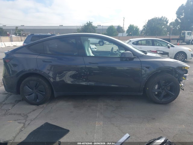 2026 Tesla Model Y Premium Rear-wheel Drive/rear-wheel Drive მანქანა იყიდება აუქციონზე, vin: 7SAYGDED4TF397979, აუქციონის ნომერი: 45762848