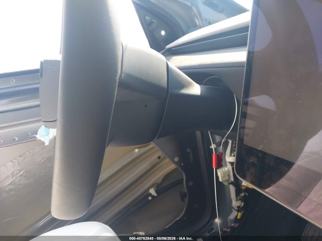 2026 Tesla Model Y Premium Rear-wheel Drive/rear-wheel Drive მანქანა იყიდება აუქციონზე, vin: 7SAYGDED4TF397979, აუქციონის ნომერი: 45762848