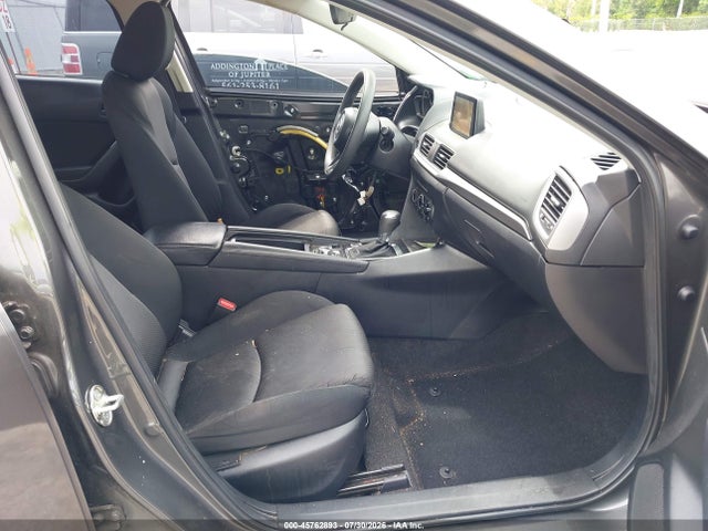 2018 Mazda Mazda3 Sport მანქანა იყიდება აუქციონზე, vin: 3MZBN1U7XJM161443, აუქციონის ნომერი: 45762893