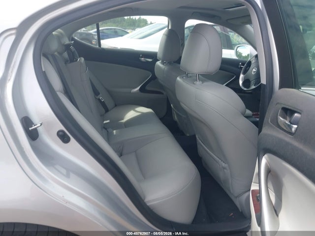 45762907 :رقم المزاد ، JTHCK262X85023925 vin ، 2008 Lexus Is 250 مزاد بيع