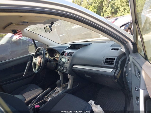 Продаж на аукціоні авто 2015 Subaru Forester 2.5i, vin: JF2SJABCXFH558033, номер лоту: 45762910