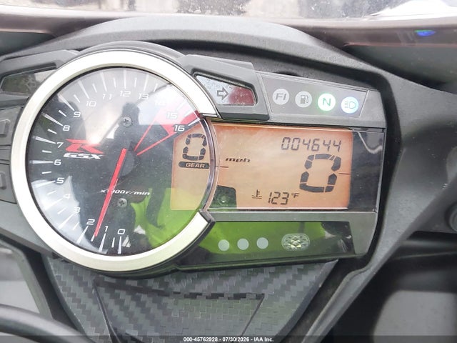 Suzuki GSX-R750 2026 JS1GR7MA9T7100619 Image 7