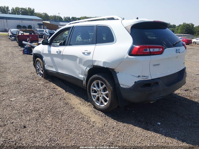 Продажа на аукционе авто 2015 Jeep Cherokee Latitude, vin: 1C4PJLCB4FW628000, номер лота: 45762932