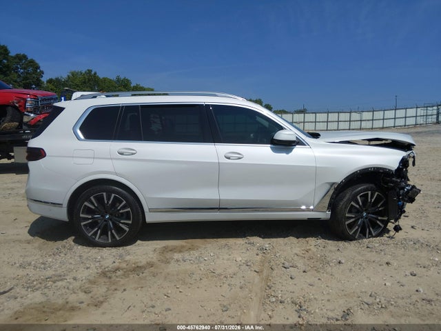 45762940 :رقم المزاد ، 5UX23EM08R9W15684 vin ، 2024 Bmw X7 Xdrive40i مزاد بيع