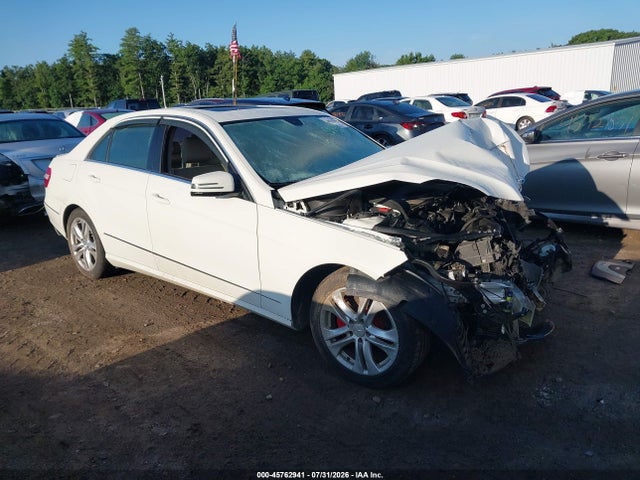 45762941 :رقم المزاد ، WDDHF8HB4AA123906 vin ، 2010 Mercedes-benz E 350 4matic مزاد بيع