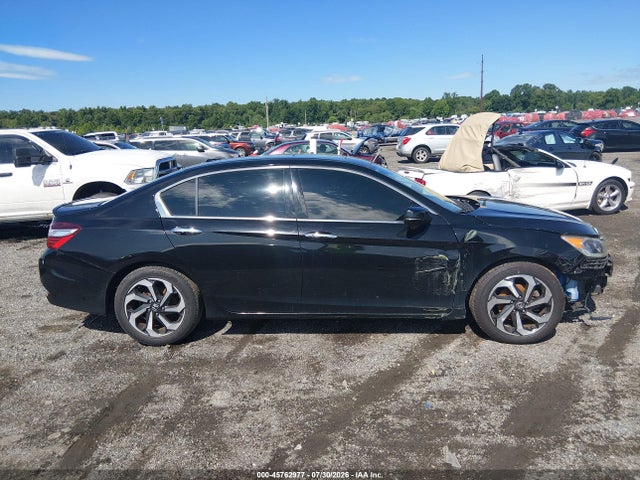 Продажа на аукционе авто 2017 Honda Accord Ex-l V6, vin: 1HGCR3F01HA025704, номер лота: 45762977