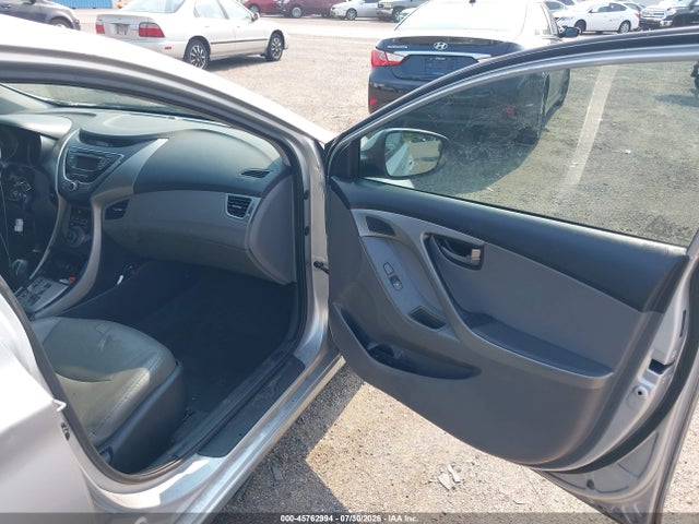 45762994 :رقم المزاد ، 5NPDH4AE1DH203984 vin ، 2013 Hyundai Elantra Limited مزاد بيع