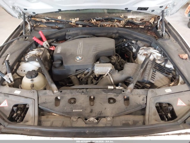 2013 Bmw 528i Xdrive მანქანა იყიდება აუქციონზე, vin: WBAXH5C57DDW15085, აუქციონის ნომერი: 45763030
