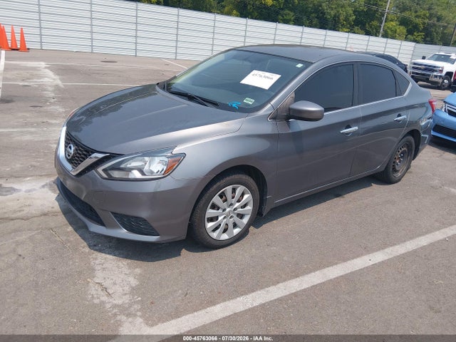 2017 Nissan Sentra S მანქანა იყიდება აუქციონზე, vin: 3N1AB7APXHY401353, აუქციონის ნომერი: 45763066