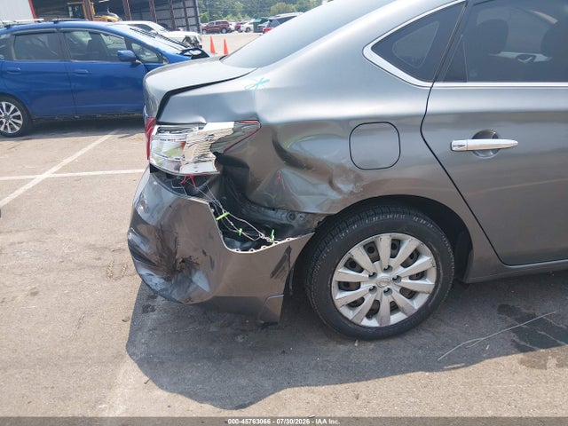 2017 Nissan Sentra S მანქანა იყიდება აუქციონზე, vin: 3N1AB7APXHY401353, აუქციონის ნომერი: 45763066