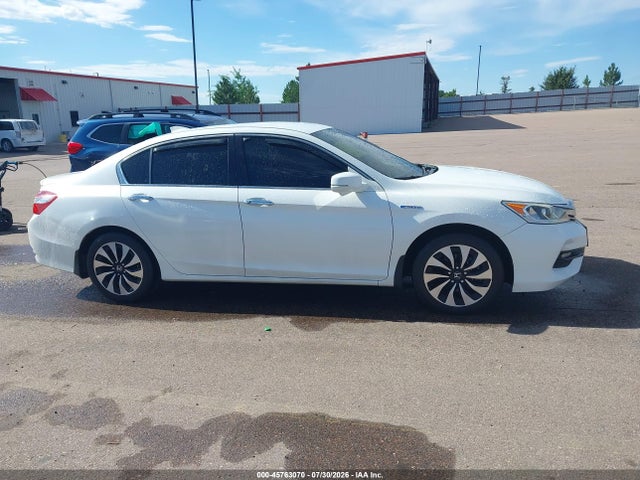 Honda ACCORD HYBRID 2017 JHMCR6F32HC016135 Image 13