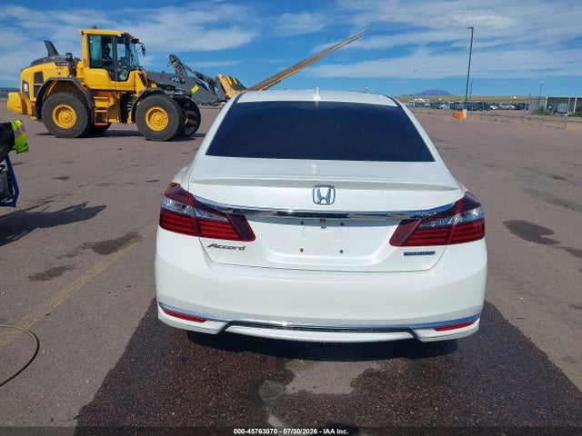 Honda ACCORD HYBRID 2017 JHMCR6F32HC016135 Image 16