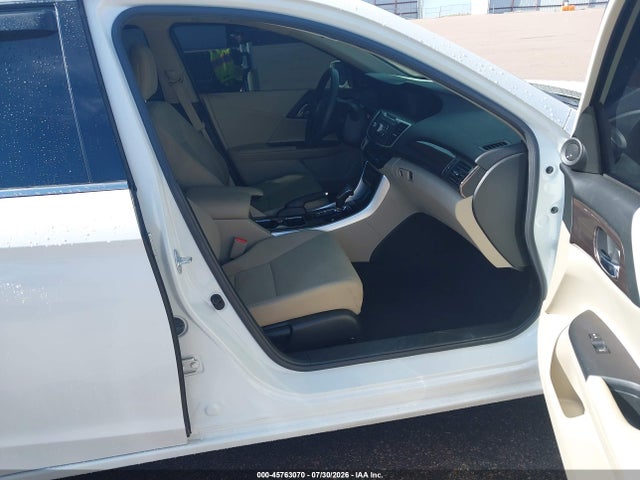 Honda ACCORD HYBRID 2017 JHMCR6F32HC016135 Image 5