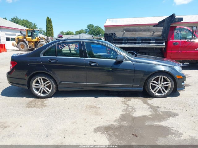 45763093 :رقم المزاد ، WDDGF8AB4ER308289 vin ، 2014 Mercedes-benz C 300 Sport 4matic مزاد بيع