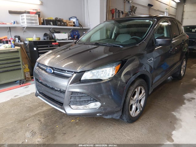 45763102 :رقم المزاد ، 1FMCU9GX0FUC53373 vin ، 2015 Ford Escape Se مزاد بيع