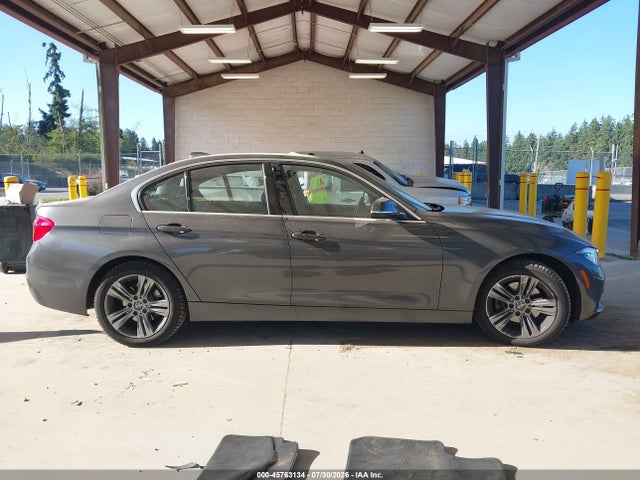 BMW 330i Xdrive 2017 WBA8D9C55HK678307 Image 13