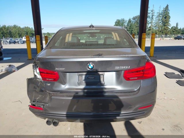 BMW 330i Xdrive 2017 WBA8D9C55HK678307 Image 16