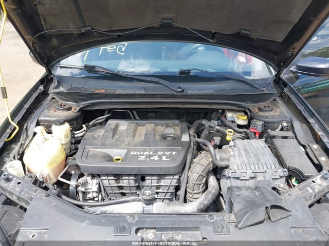 45763187 :رقم المزاد ، 1C3CCBAB8DN641247 vin ، 2013 Chrysler 200 Lx مزاد بيع