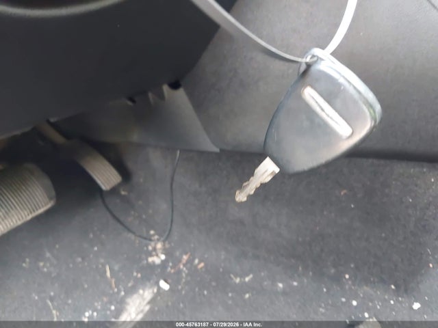 45763187 :رقم المزاد ، 1C3CCBAB8DN641247 vin ، 2013 Chrysler 200 Lx مزاد بيع