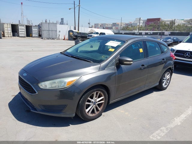1FADP3K23FL288767 Ford FOCUS SE
