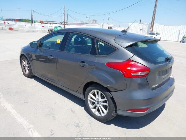 Ford FOCUS SE 2015 1FADP3K23FL288767 Image 3