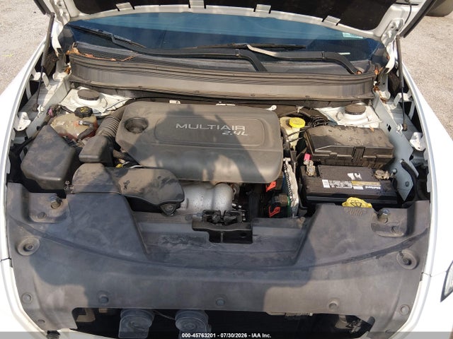 45763201 :رقم المزاد ، 1C4PJLCB0FW676822 vin ، 2015 Jeep Cherokee Latitude مزاد بيع