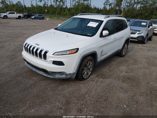 45763201 :رقم المزاد ، 1C4PJLCB0FW676822 vin ، 2015 Jeep Cherokee Latitude مزاد بيع