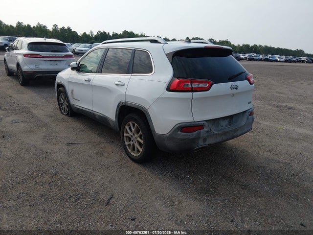 45763201 :رقم المزاد ، 1C4PJLCB0FW676822 vin ، 2015 Jeep Cherokee Latitude مزاد بيع