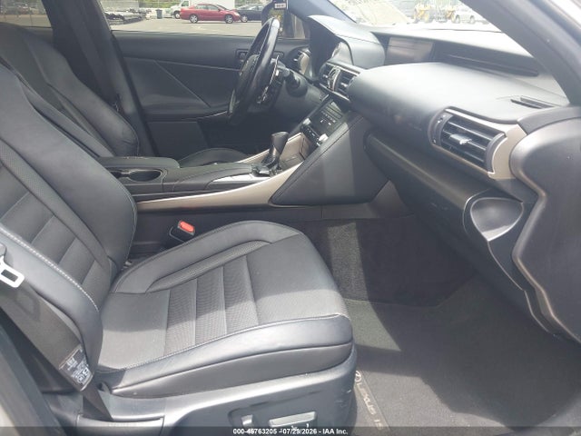 45763205 :رقم المزاد ، JTHBE1D21H5029354 vin ، 2017 Lexus Is 350 مزاد بيع